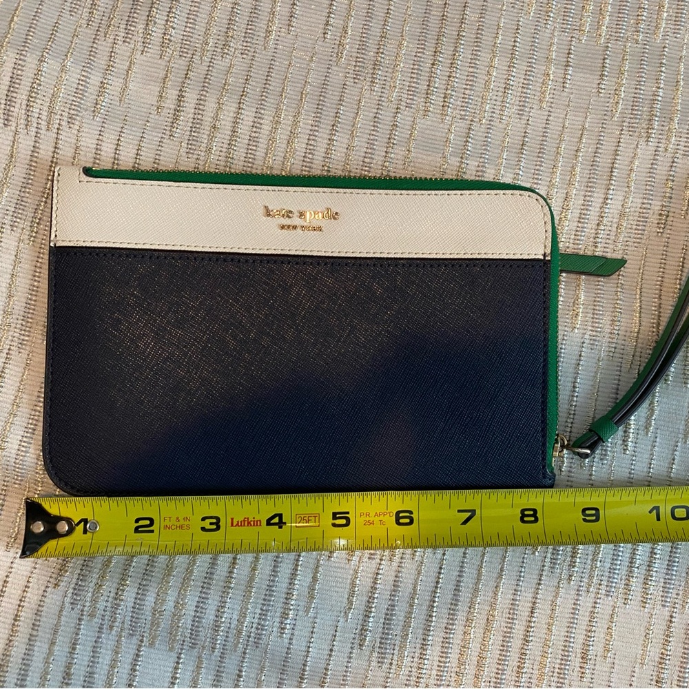Kate Spade wristlet